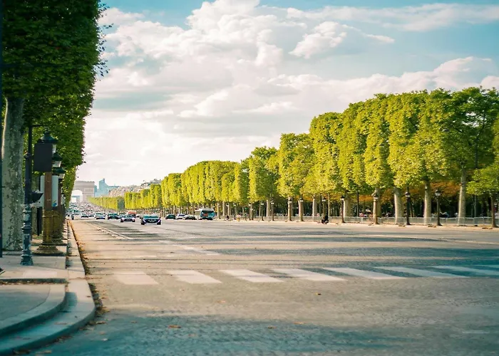 Cosy With Ac - 2p - Arc De Triomphe *